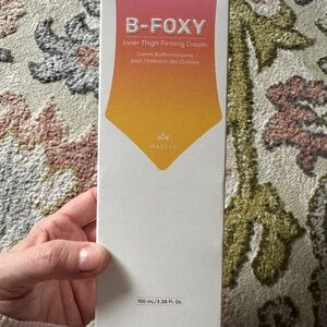B-FOXY Inner Thigh Firming Cream - Orange and White